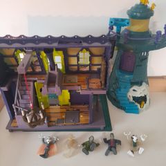 Scooby-Doo Haunted House Playset & Figures