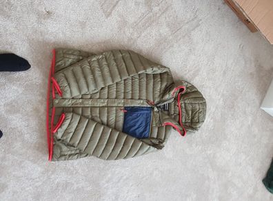 Burton olive green down jacket - size L
