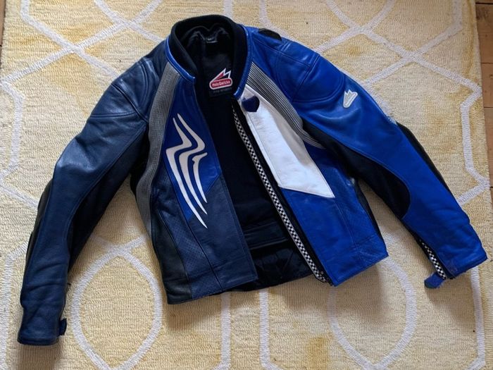 Ladies Motorbike Leather Jacket.