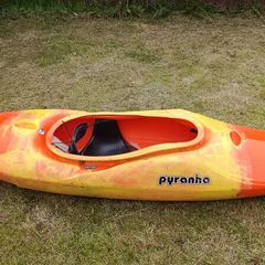 kayak piranha