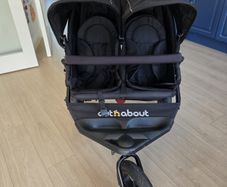 Out n About Nipper Double V4 Double Buggy