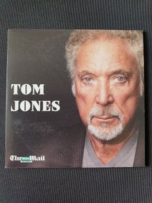 Tom Jones CD Album Delilah Thunderball Sexbomb Give A Little Love Hard To Handle