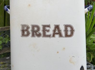 Vintage Prince & Wares White Enamel Porcelain Bread Metal Tin Box