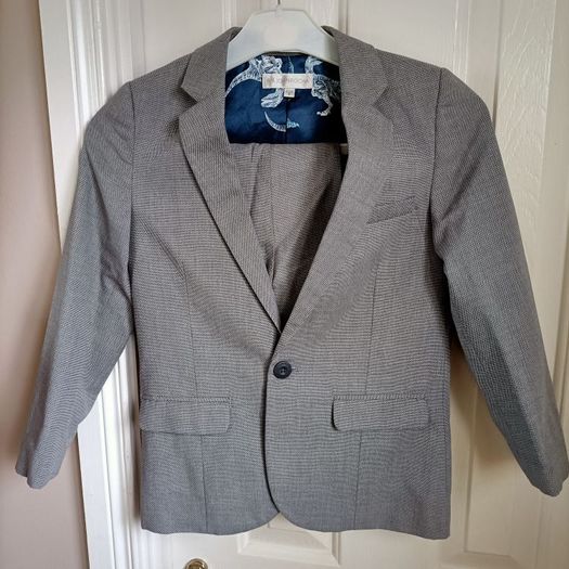 John rocha grey suit age 7/8
