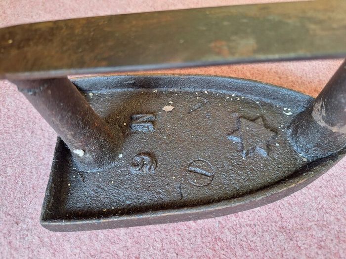 3 Vintage French Flat Irons