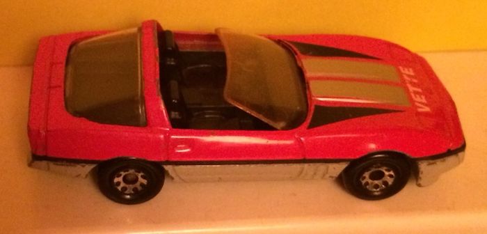 Matchbox 1-75 1984 Corvette
