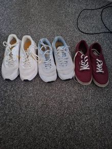 womens nike runners /Vans UK 6