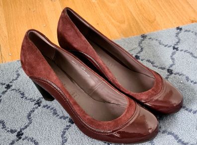 Marks and Spencer Wine Footglove wider feet leather court shoes size UK 4.5
