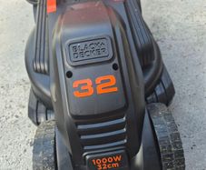 Black & Decker electric lawnmower