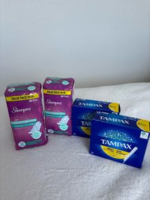Sanitary Pads and Tampons Bundle
