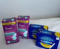 Sanitary Pads and Tampons Bundle