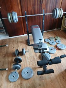weights bench press