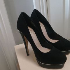 women's shoes