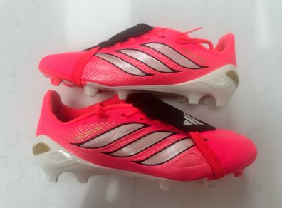 Adidas World Cup Predators