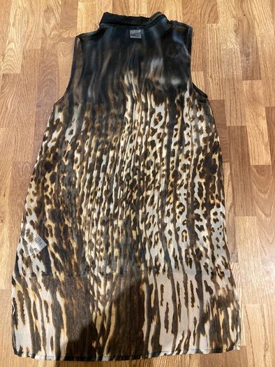 Vera Moda Animal Print Top Size Medium