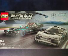 Lego 76909 Speed Champions Mercedes-AMG F1 W12 E Performance & Mercedes-AMG Project One