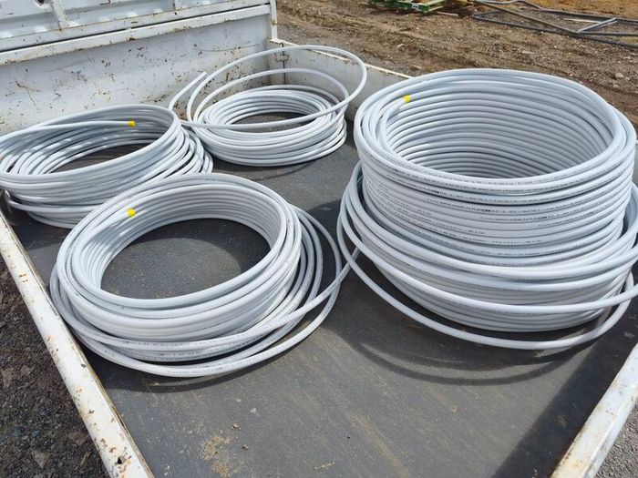 underfloor heating pipe
