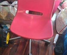 kids desk chair