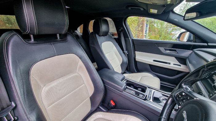 2016 Jaguar Xf | New Timing Chains & Service! | Excellent Condition | Full Leather | R-sport Prestige Luxury Trim