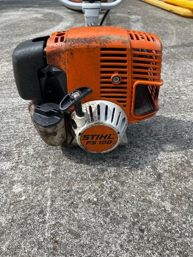 Stihl FS 100 Strimmer