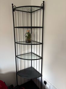 corner cabinet