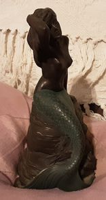Nice mermaid figurine