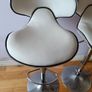 bar stool Image 2