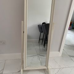 Free Standing Mirror