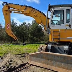Liebherr 924 Digger