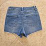 High waisted denim shorts Image 3