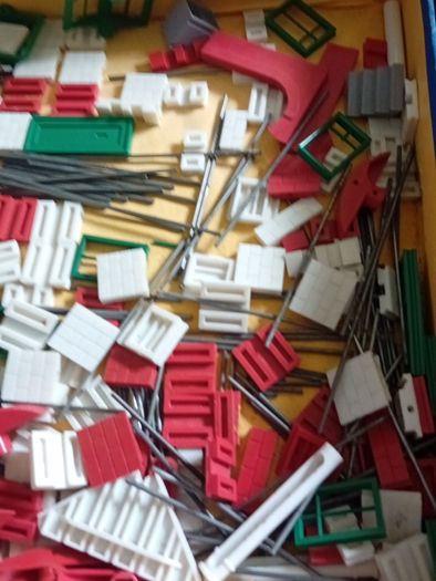 Vintage Childrens Building Set