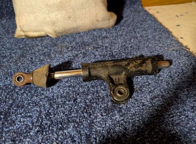 GSXR 750 SRAD steering damper