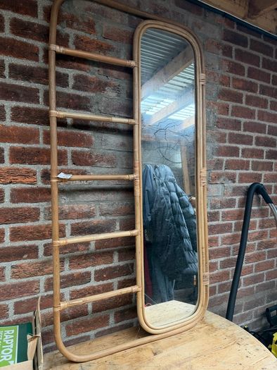 Rattan mirror