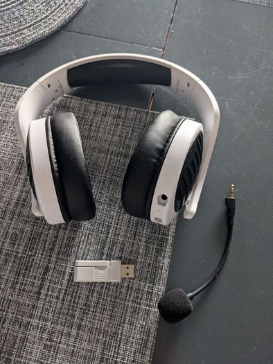 Wireless headphones