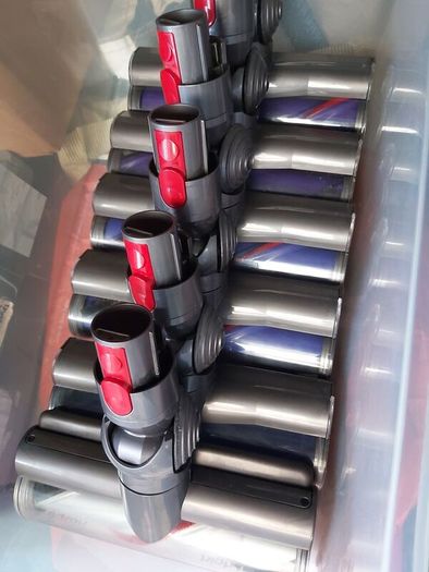 Dyson motorhead