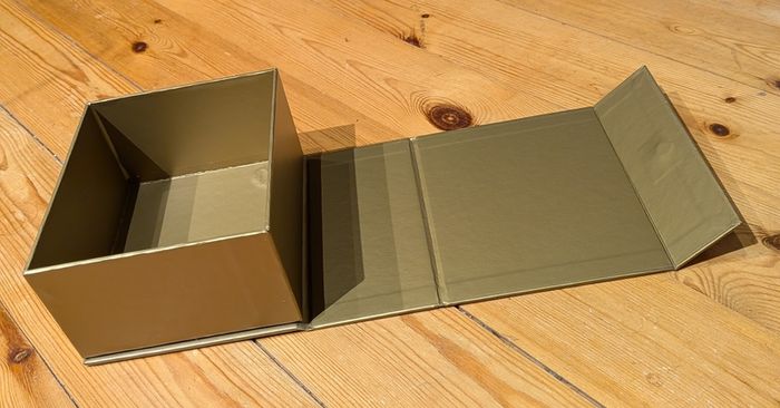 Pull & Bear Shot decorative box