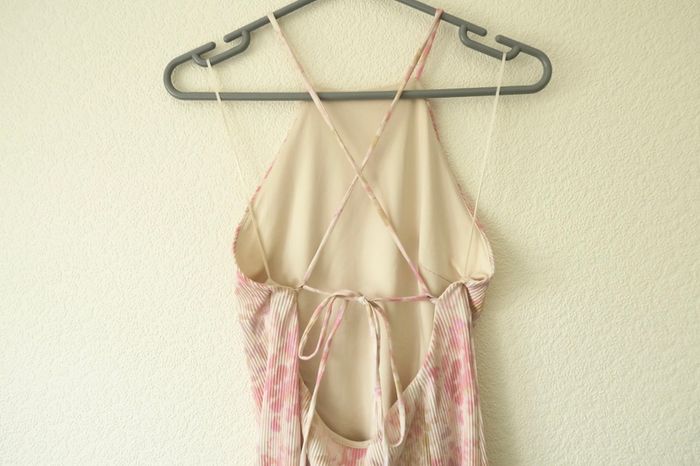 DYNAMITE Floral low cross back halter neck maxi dress Size M / EU 38 / UK 10