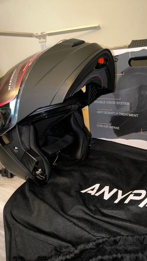 Motorcycle Helmet 950 Flip-up Helmet with Dual Visor & UV Protection