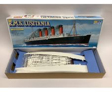 1:350th Scale R.M.S. Lusitania ship Model Kit