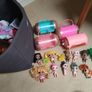 LOL campervan plus dolls Image 2