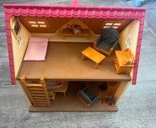 Sylvanian families house