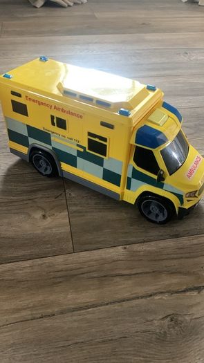 Toy ambulance