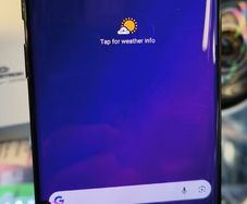 Samsung Galaxy S9 64GB Dual Sim Unlocked  Black (Display Has a Dot)