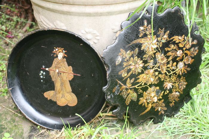 19th Century English Chinoiserie Papier Mache Wine Coaster Tray and Mid 19th Century English Victorian Period Papier Mache Tray with Mother-of-Pearl