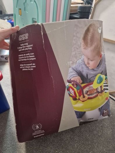 Mamas & Papas Baby Snug with Play Tray