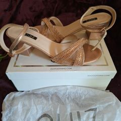 lovely Quiz sandals size 6
