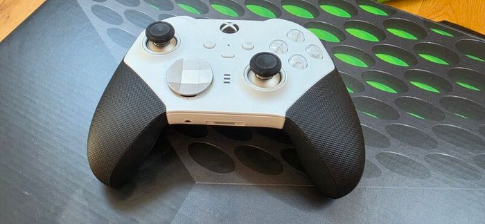 XBOX Elite 2.0 Controller