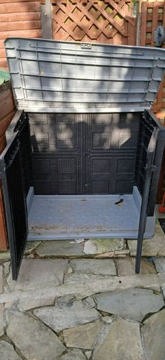 Shed
