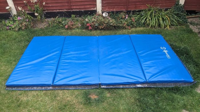 Sure Shot Foldable Double Mat (4 Fold) | 8Ft X 4Ft X 50Mm - Blue