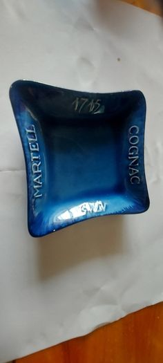 Martell cognac ashtray, lovely advertising piece,,for any collectors ashtray collection,with smoking bans ,,going up in value,price includes post to anywhere in Ireland, sold as is, see pictures